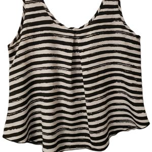 Phanuel vintage black/white stripd zip up crop top. 138